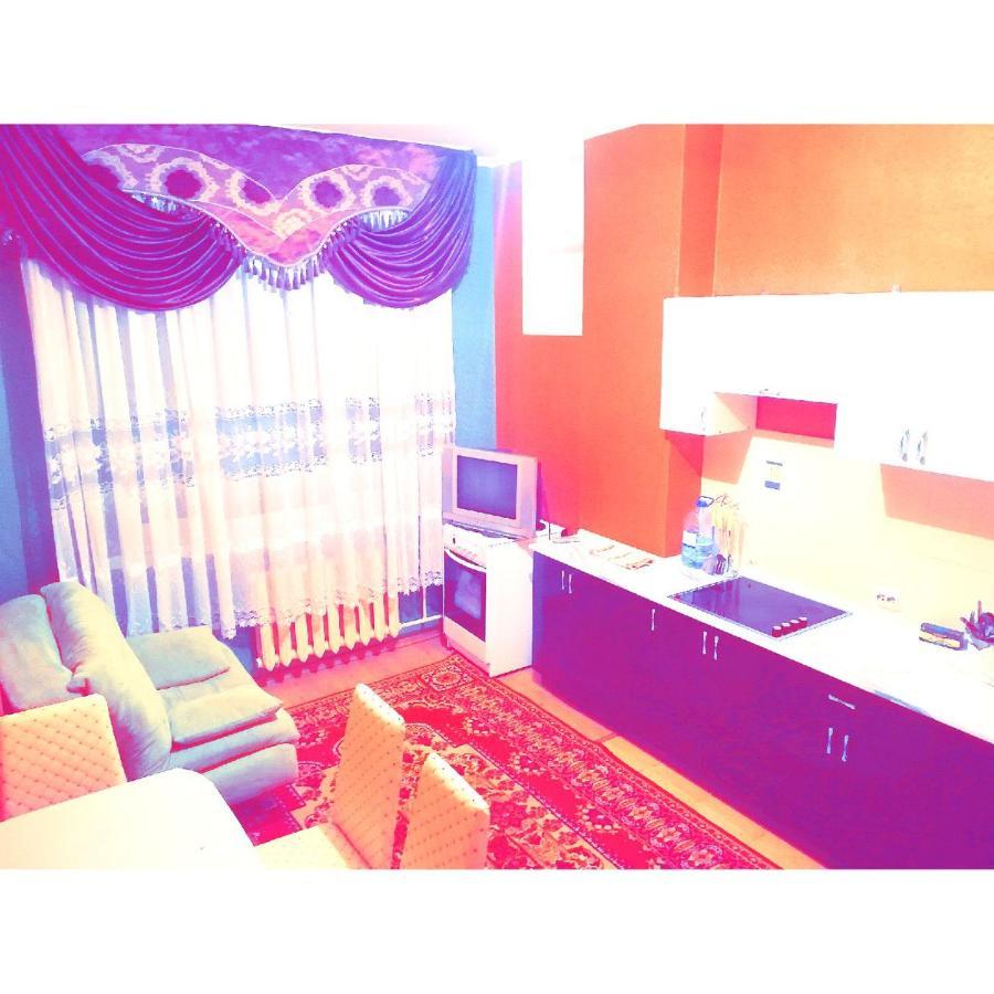 Nomad Apartment On Syganak 10Str Astana Bilik gambar